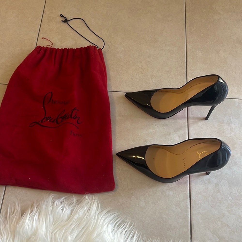 Christian louboutin.      So Kate 120 Patent Leather Pumps